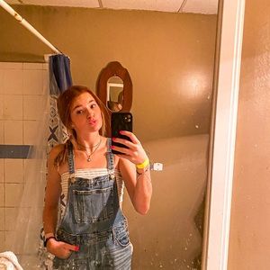Meet your Posher, Kaley